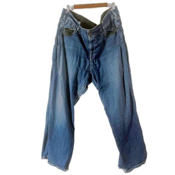 Lane Bryant Relaxed Blue Denim Jeans - Picture 1 of 5